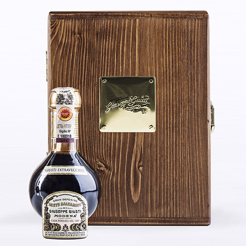 ACETO 30 AÑOS COFRE MADERA 100 ML GIUSTI